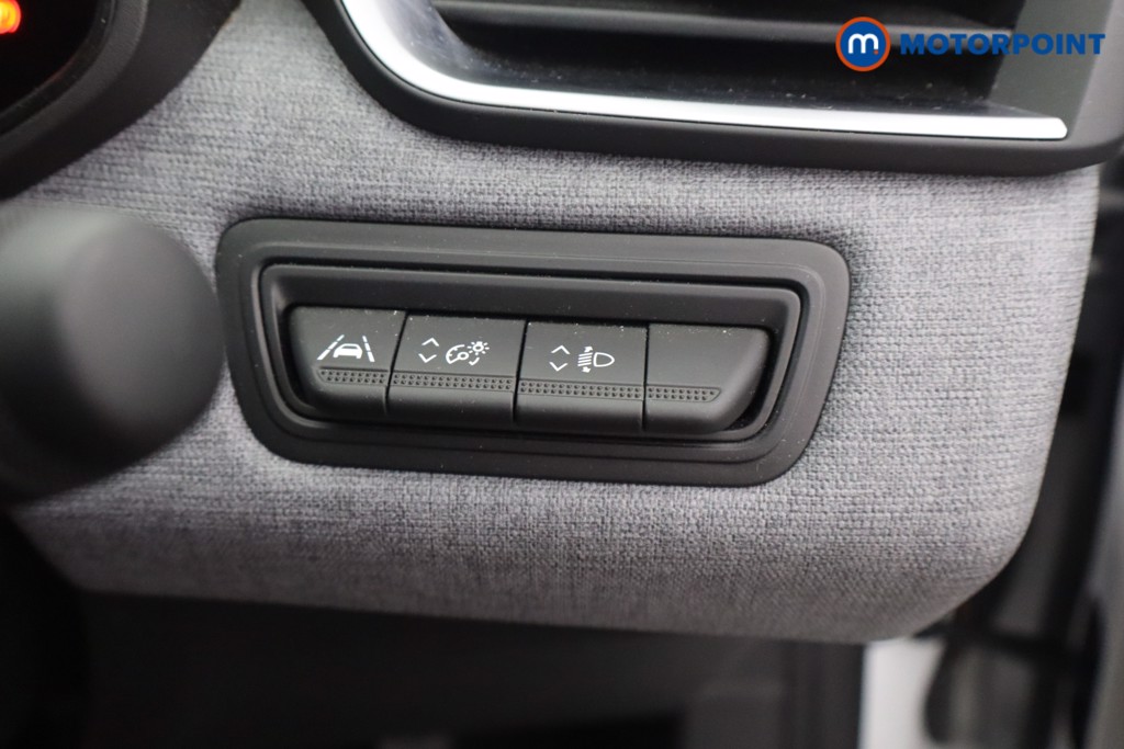 Renault Clio Evolution Manual Petrol Hatchback - Stock Number (1669883) - 14th supplementary image