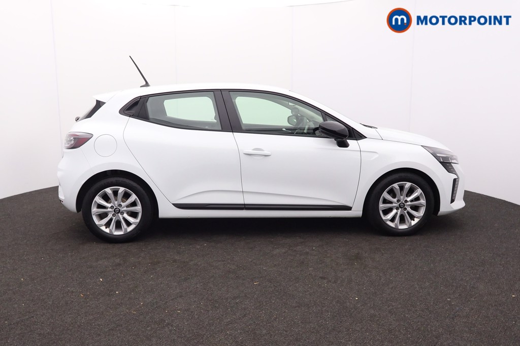 Renault Clio Evolution Manual Petrol Hatchback - Stock Number (1669883) - Drivers side
