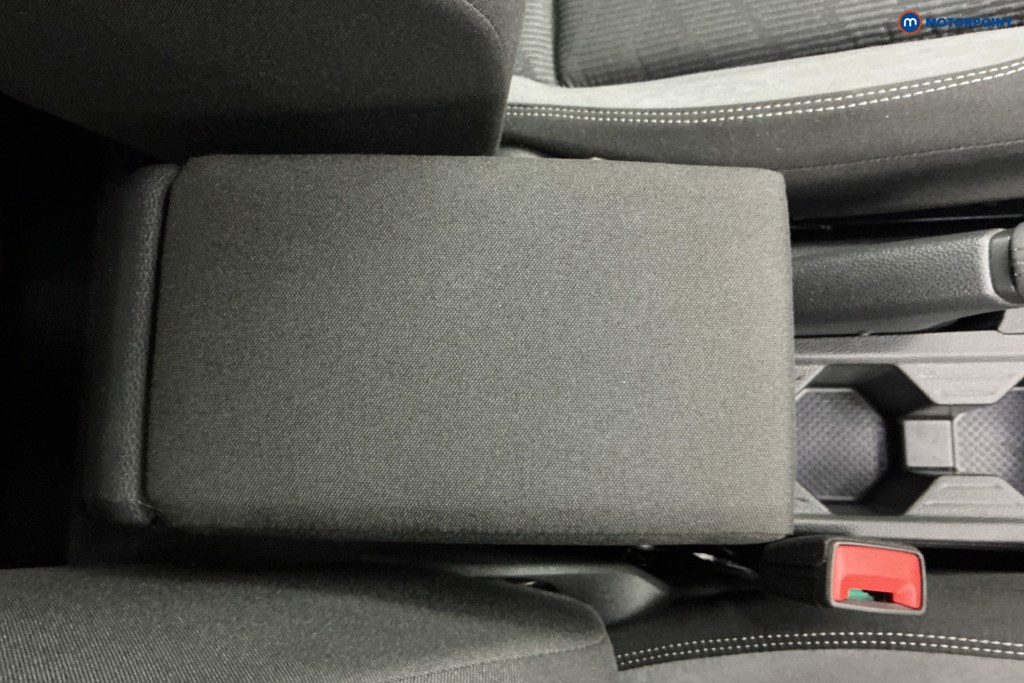 Volkswagen Polo R-Line Manual Petrol Hatchback - Stock Number (1670171) - 13th supplementary image