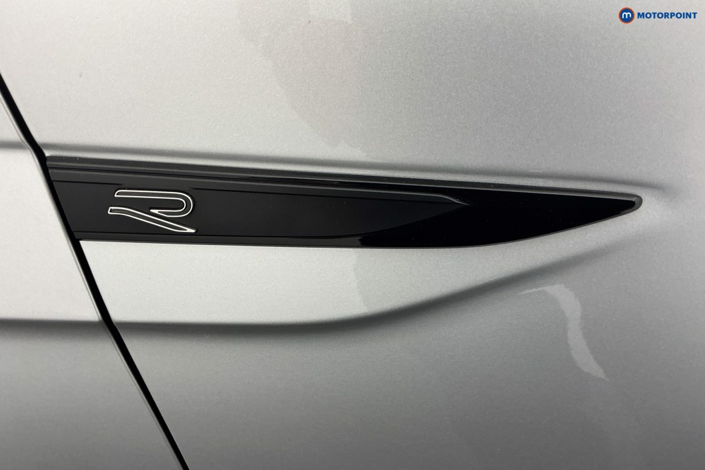 Volkswagen Polo R-Line Manual Petrol Hatchback - Stock Number (1670171) - 31st supplementary image
