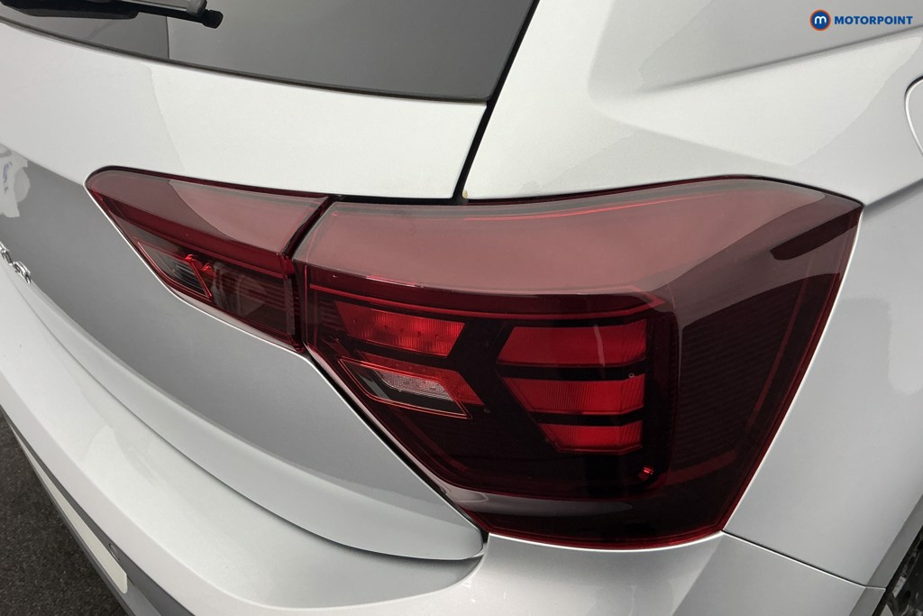 Volkswagen Polo R-Line Manual Petrol Hatchback - Stock Number (1670171) - 32nd supplementary image