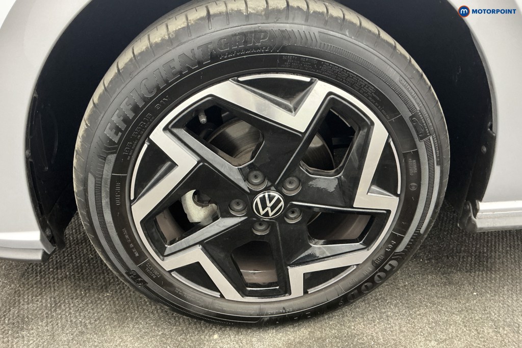 Volkswagen Polo R-Line Manual Petrol Hatchback - Stock Number (1670171) - 36th supplementary image