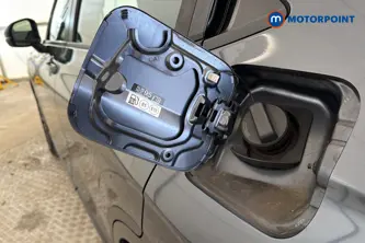Honda Hr-V Elegance Automatic Petrol-Electric Hybrid SUV - Stock Number (1670175) - 41st supplementary image