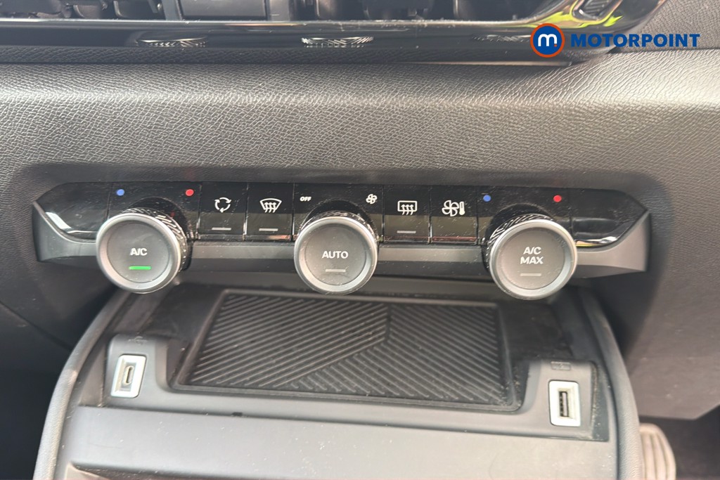 Citroen C4 Sense Plus Manual Petrol Hatchback - Stock Number (1671128) - 13th supplementary image