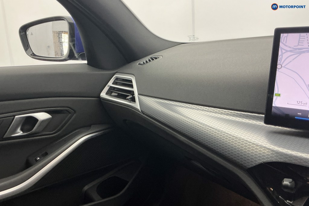 BMW 3 Series M Sport Automatic Petrol Estate - Stock Number (1671990) - 17th supplementary image