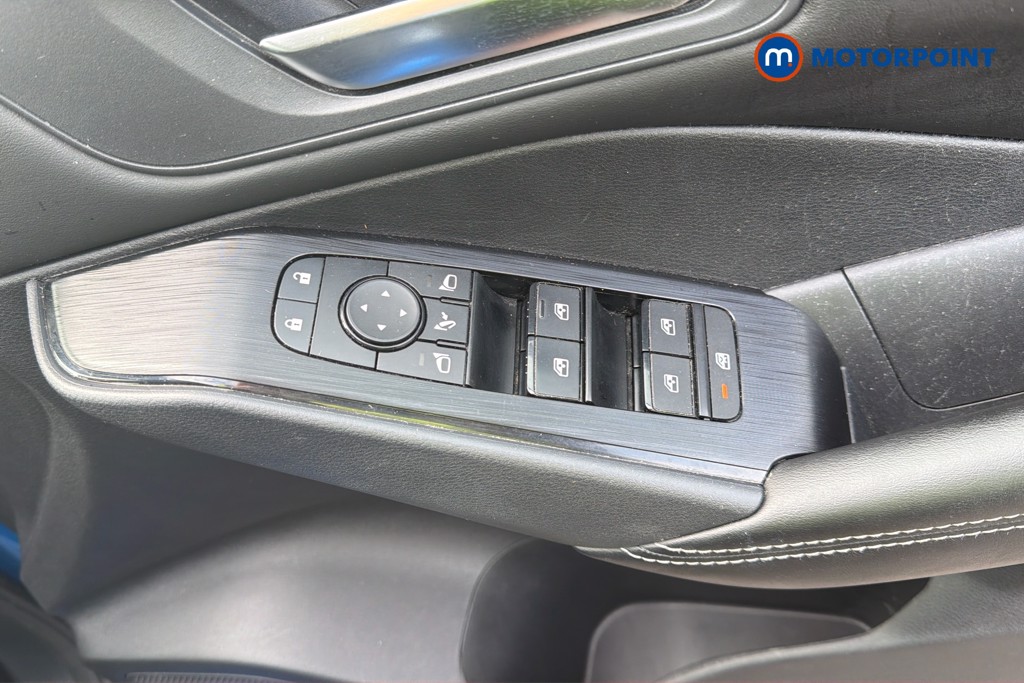 Nissan Qashqai Acenta Premium Manual Petrol SUV - Stock Number (1672287) - 4th supplementary image