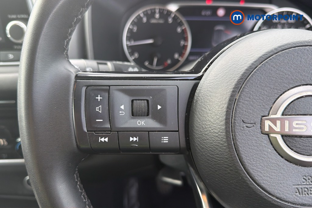 Nissan Qashqai Acenta Premium Manual Petrol SUV - Stock Number (1672287) - 7th supplementary image