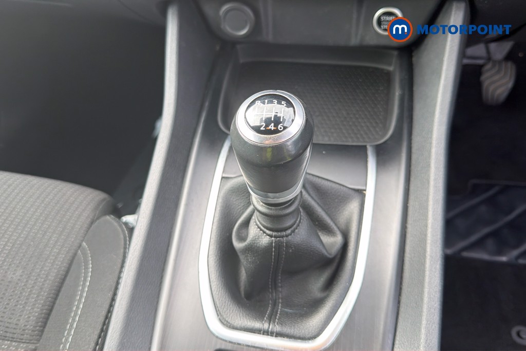 Nissan Qashqai Acenta Premium Manual Petrol SUV - Stock Number (1672287) - 14th supplementary image