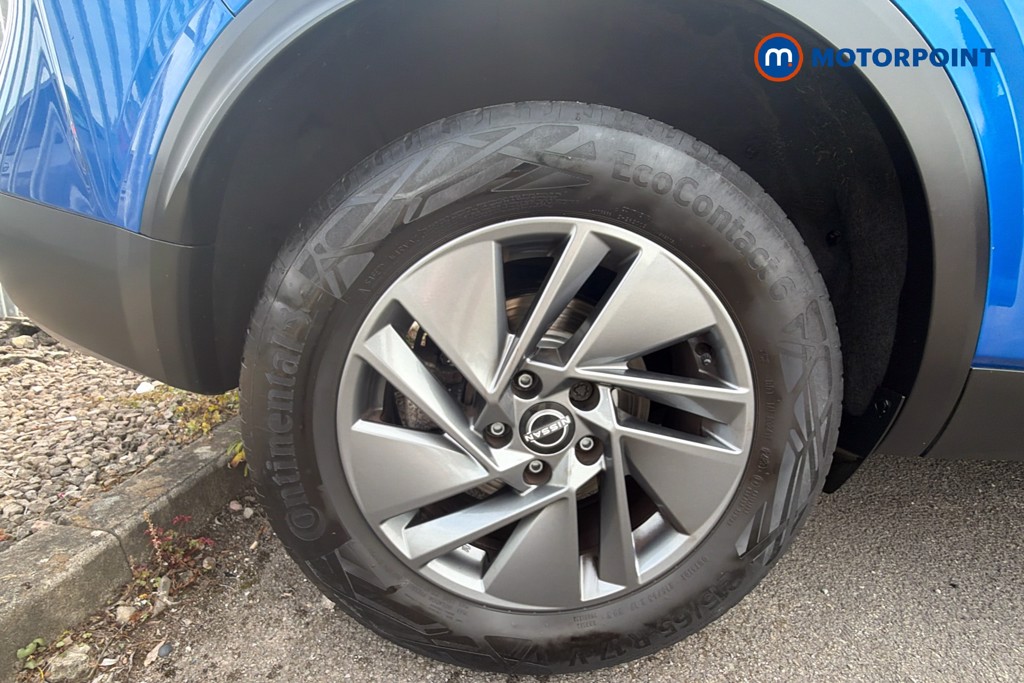 Nissan Qashqai Acenta Premium Manual Petrol SUV - Stock Number (1672287) - 26th supplementary image