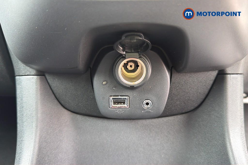 Toyota Aygo X-Play Manual Petrol Hatchback - Stock Number (1672348) - 14th supplementary image