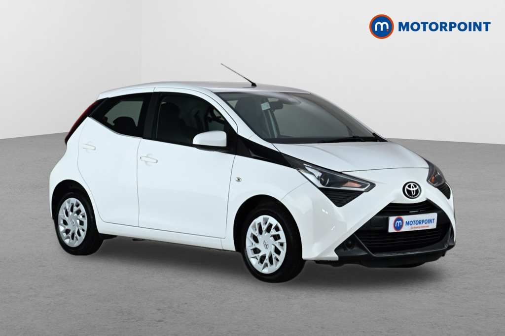 Toyota Aygo X-Play Manual Petrol Hatchback - Stock Number (1672348) - Drivers side front corner