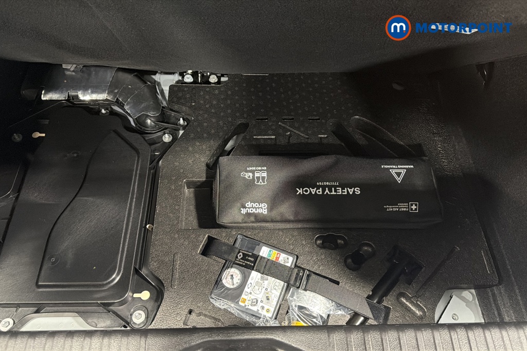 Renault Clio Esprit Alpine Automatic Petrol-Electric Hybrid Hatchback - Stock Number (1672422) - 33rd supplementary image