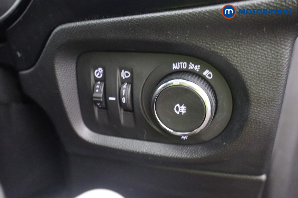 Vauxhall Corsa Design Manual Petrol Hatchback - Stock Number (1672470) - 13th supplementary image