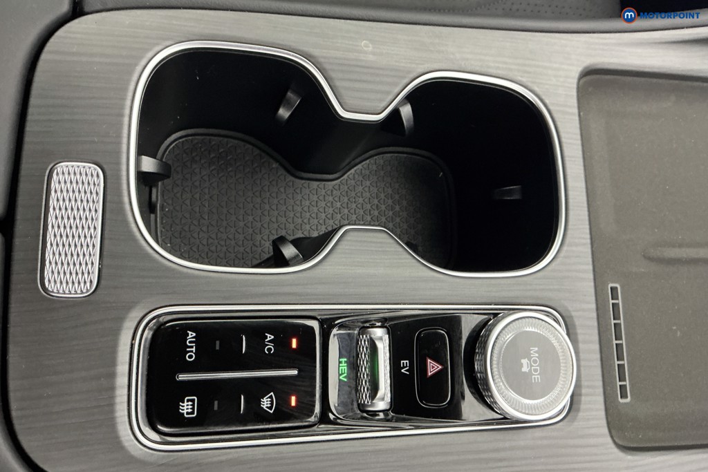 Chery Tiggo 8 Summit Automatic Petrol Plug-In Hybrid SUV - Stock Number (1672679) - 15th supplementary image