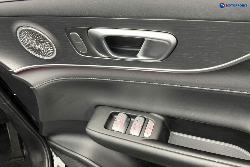 Chery Tiggo 8 Summit Automatic Petrol Plug-In Hybrid SUV - Stock Number (1672679) - 24th supplementary image