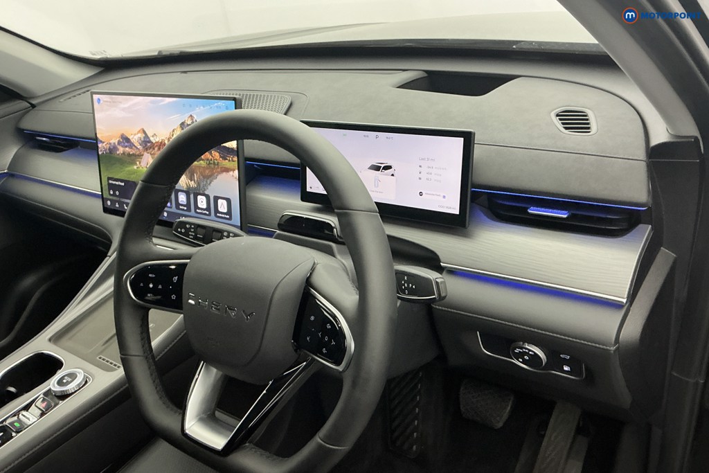 Chery Tiggo 8 Summit Automatic Petrol Plug-In Hybrid SUV - Stock Number (1672681) - 8th supplementary image
