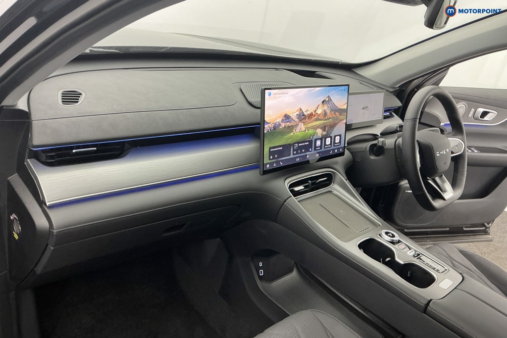 Chery Tiggo 8 Summit Automatic Petrol Plug-In Hybrid SUV - Stock Number (1672681) - 9th supplementary image