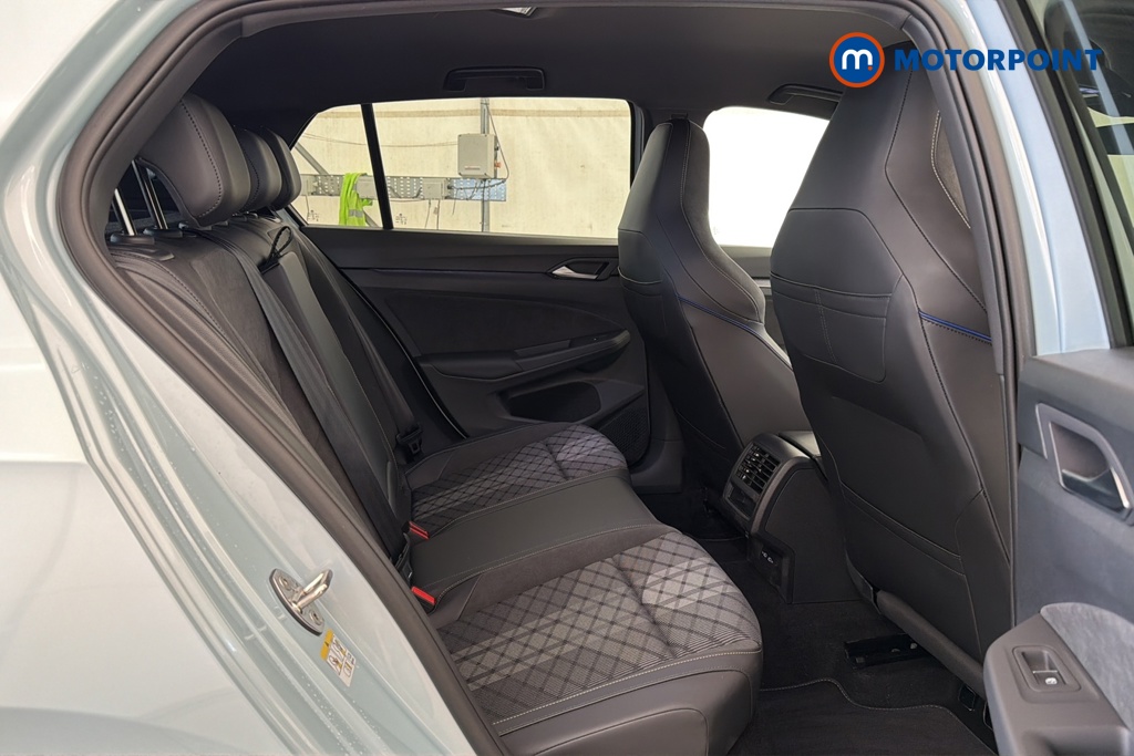 Volkswagen Golf R-Line Automatic Petrol Hatchback - Stock Number (1673473) - 25th supplementary image