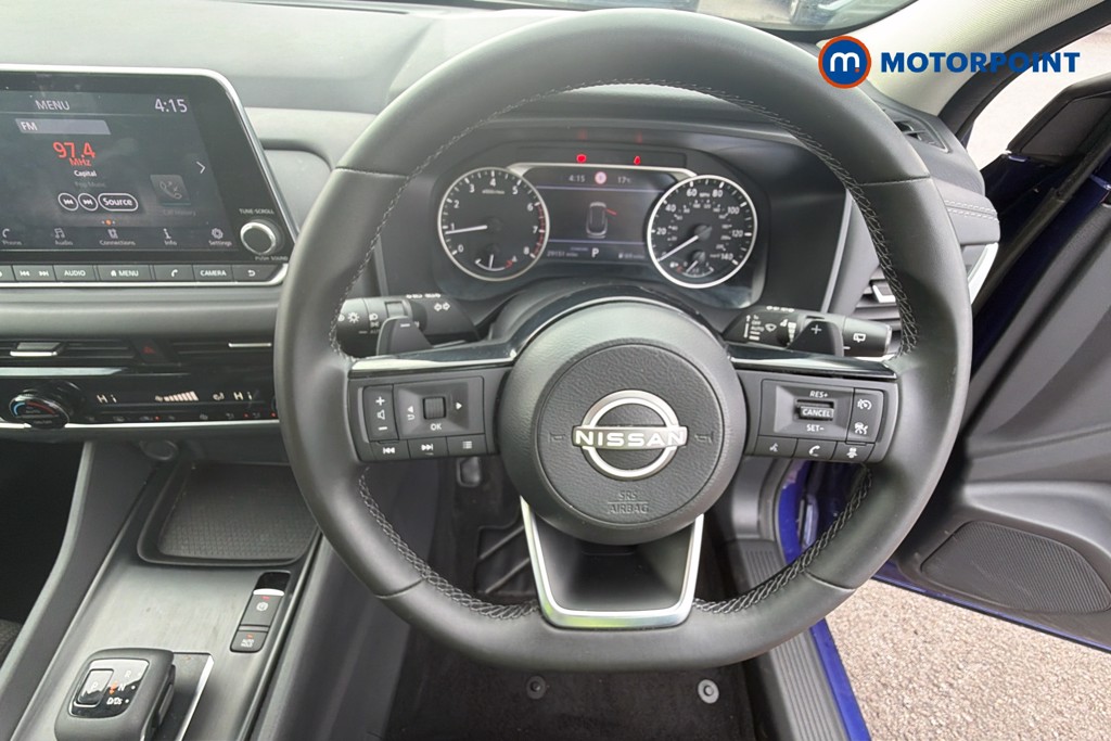 Nissan Qashqai Acenta Premium Automatic Petrol SUV - Stock Number (1673566) - 4th supplementary image