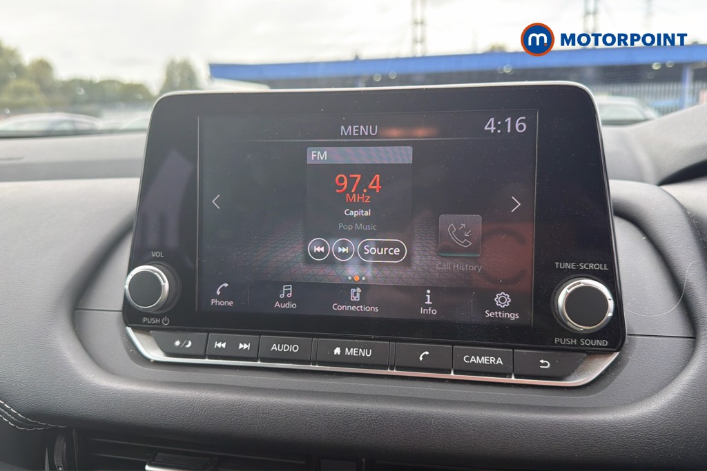 Nissan Qashqai Acenta Premium Automatic Petrol SUV - Stock Number (1673566) - 10th supplementary image