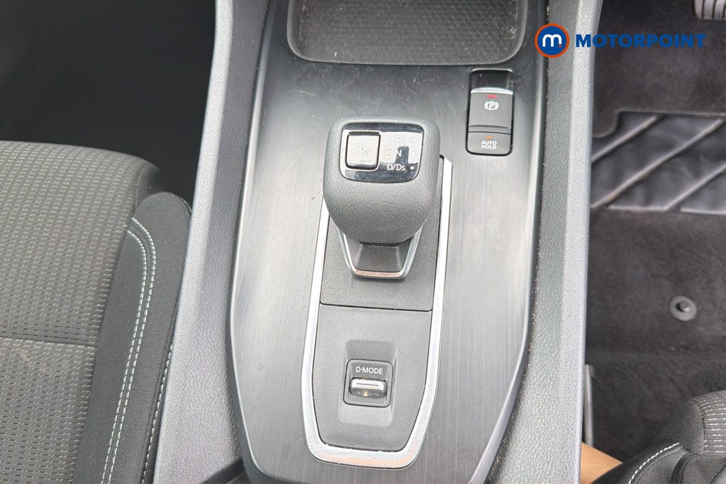 Nissan Qashqai Acenta Premium Automatic Petrol SUV - Stock Number (1673566) - 13th supplementary image