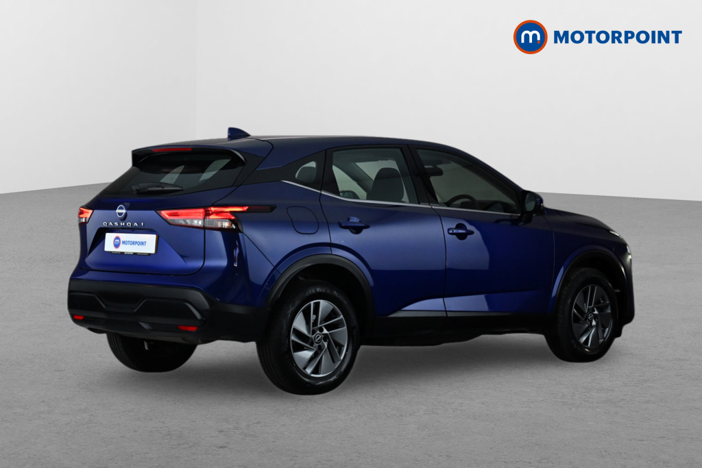 Nissan Qashqai Acenta Premium Automatic Petrol SUV - Stock Number (1673566) - Drivers side rear corner
