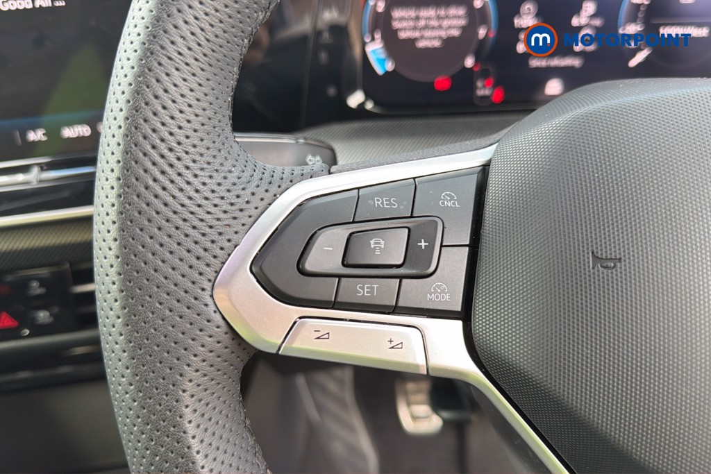 Volkswagen Golf Black Edition Manual Petrol Hatchback - Stock Number (1673580) - 8th supplementary image