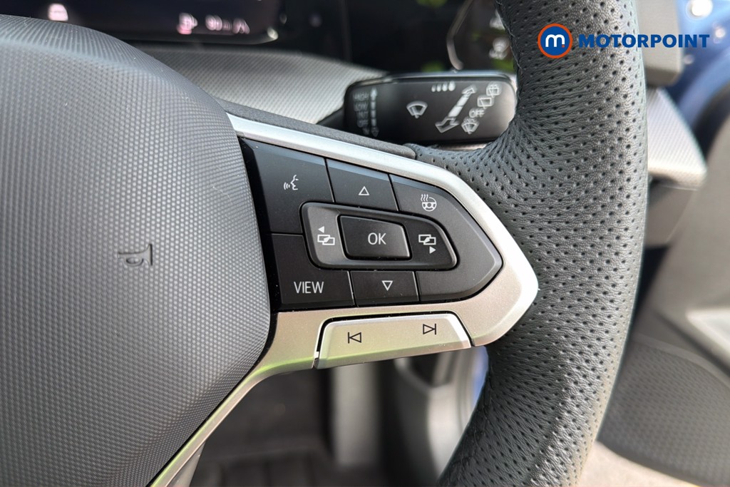 Volkswagen Golf Black Edition Manual Petrol Hatchback - Stock Number (1673580) - 9th supplementary image
