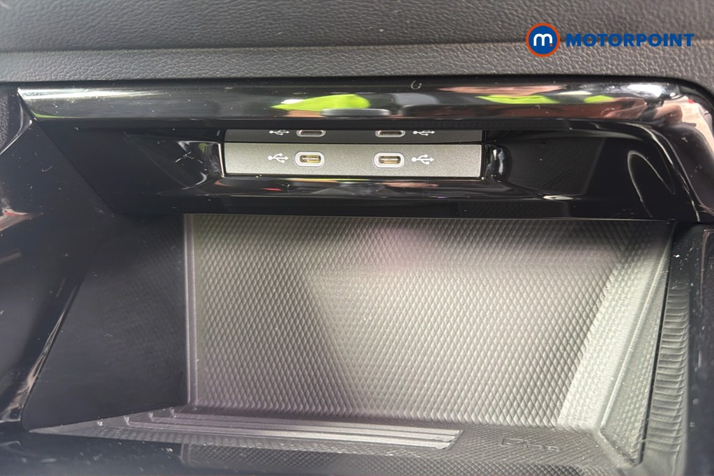 Volkswagen Golf Black Edition Manual Petrol Hatchback - Stock Number (1673580) - 15th supplementary image