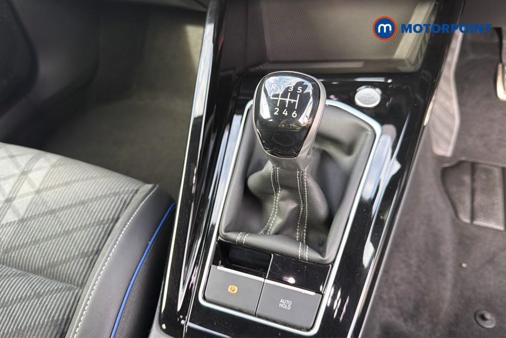 Volkswagen Golf Black Edition Manual Petrol Hatchback - Stock Number (1673580) - 16th supplementary image