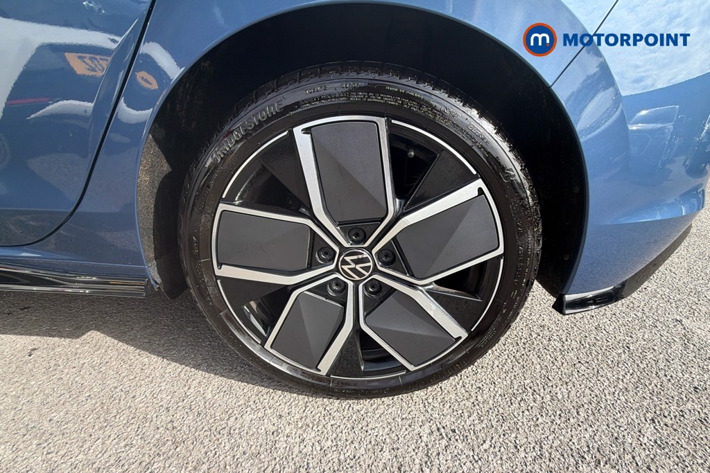Volkswagen Golf Black Edition Manual Petrol Hatchback - Stock Number (1673580) - 20th supplementary image