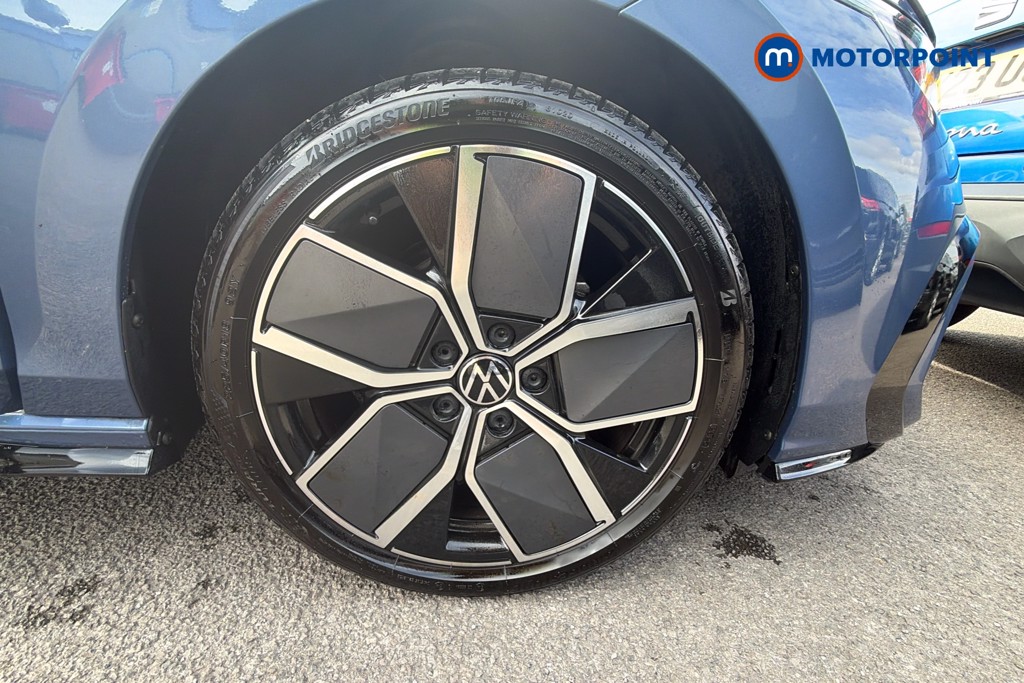 Volkswagen Golf Black Edition Manual Petrol Hatchback - Stock Number (1673580) - 1st supplementary image