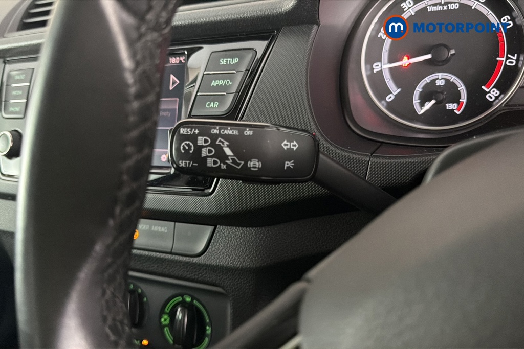 Skoda Fabia Colour Edition Manual Petrol Hatchback - Stock Number (1673636) - 5th supplementary image