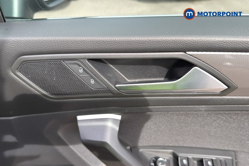 Volkswagen Tiguan Allspace Life Automatic Petrol SUV - Stock Number (1673787) - 4th supplementary image