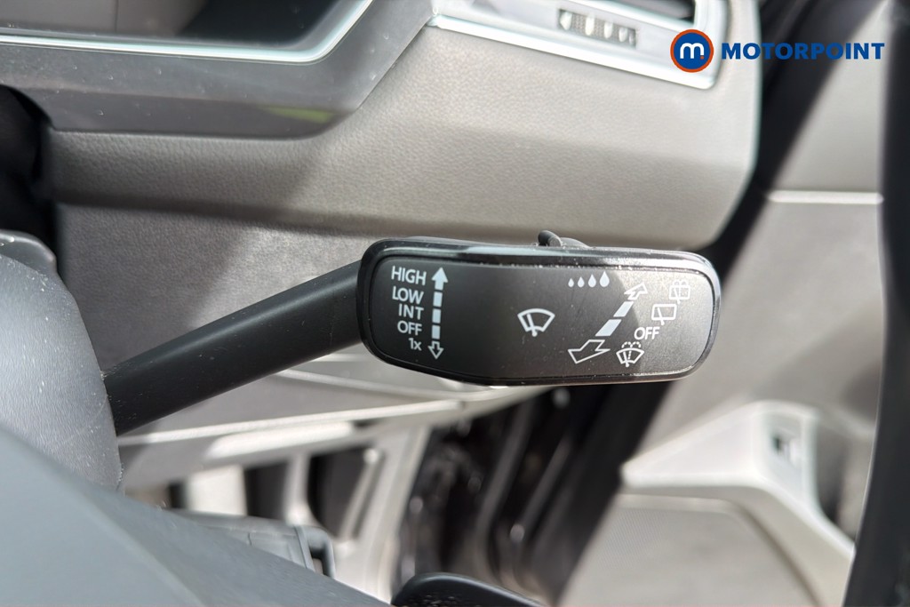 Volkswagen Tiguan Allspace Life Automatic Petrol SUV - Stock Number (1673787) - 13th supplementary image