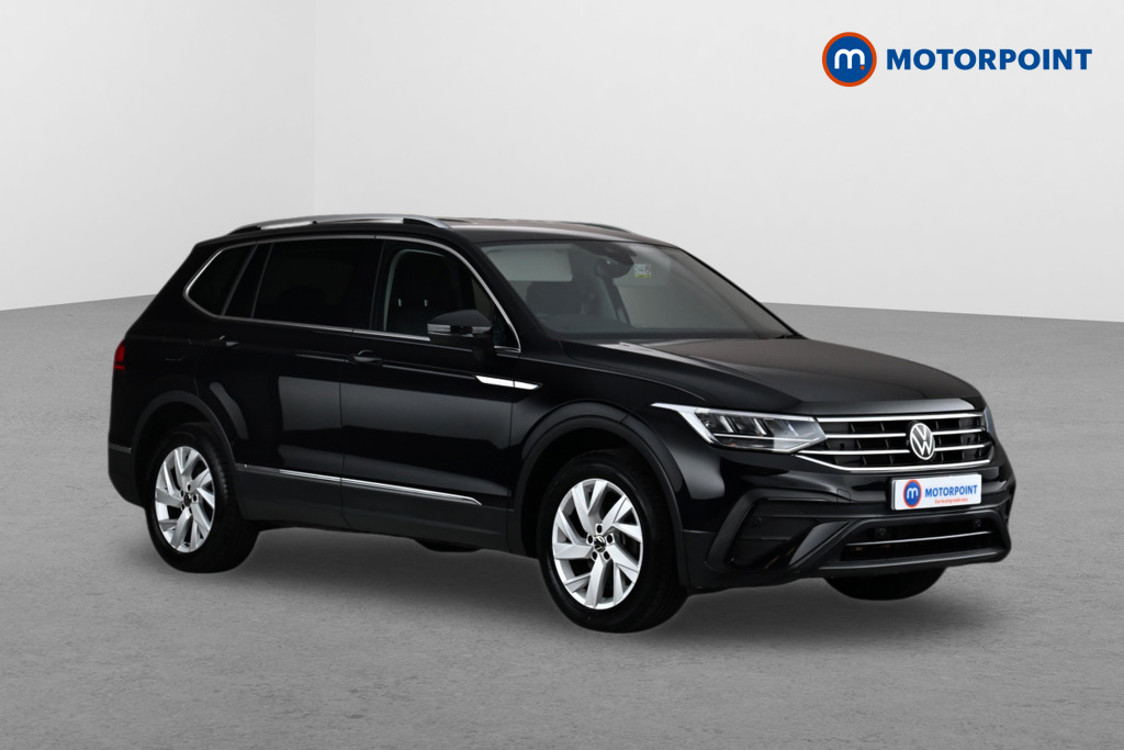 Volkswagen Tiguan Allspace Life Automatic Petrol SUV - Stock Number (1673787) - Drivers side front corner