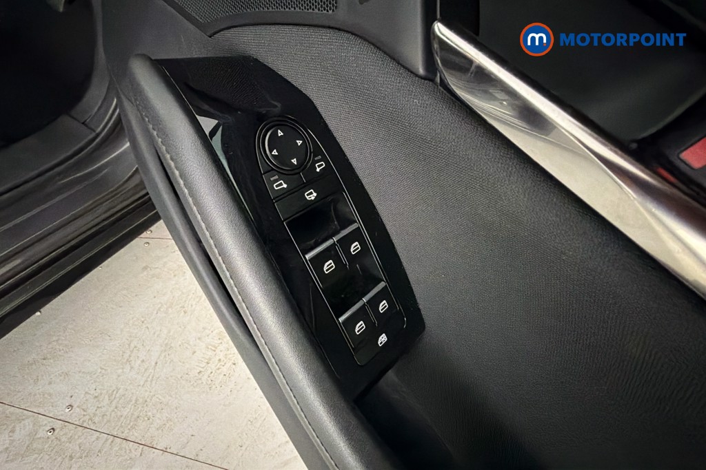 Mazda 3 Centre-Line Manual Petrol Hatchback - Stock Number (1673813) - 20th supplementary image