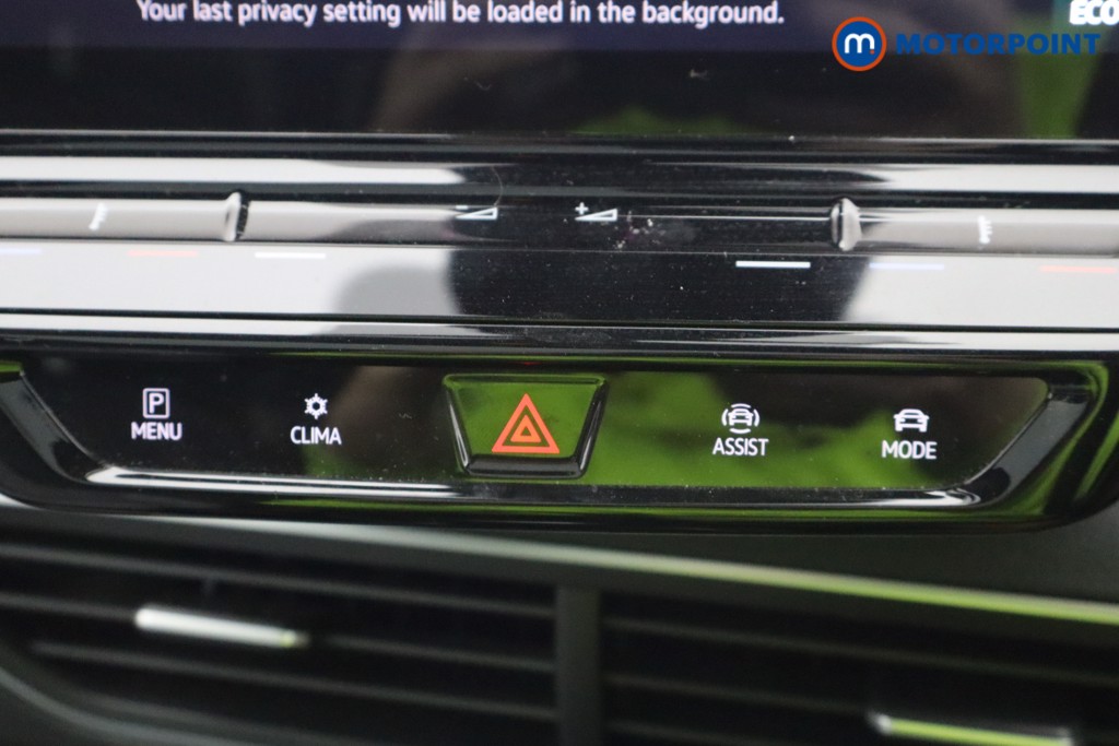Volkswagen Id.3 Max Pro Automatic Electric Hatchback - Stock Number (1673916) - 8th supplementary image