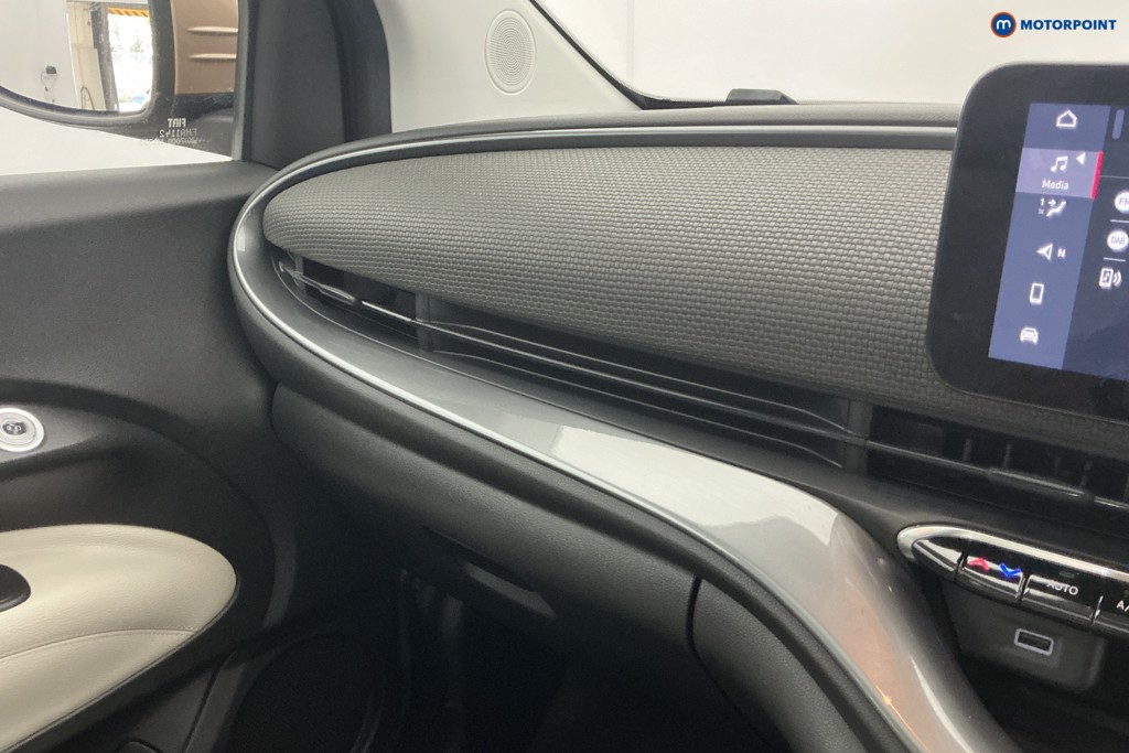 Fiat 500 La Prima Automatic Electric Hatchback - Stock Number (1674060) - 18th supplementary image