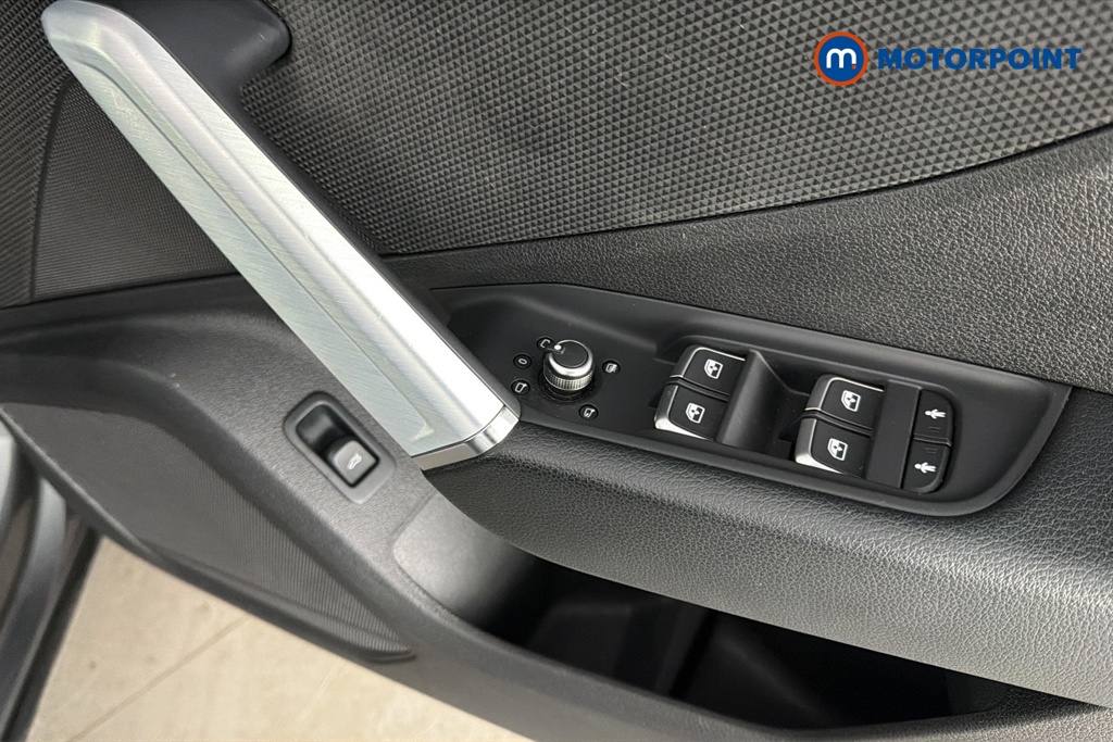 Audi Q2 S Line Automatic Petrol SUV - Stock Number (1674292) - 19th supplementary image
