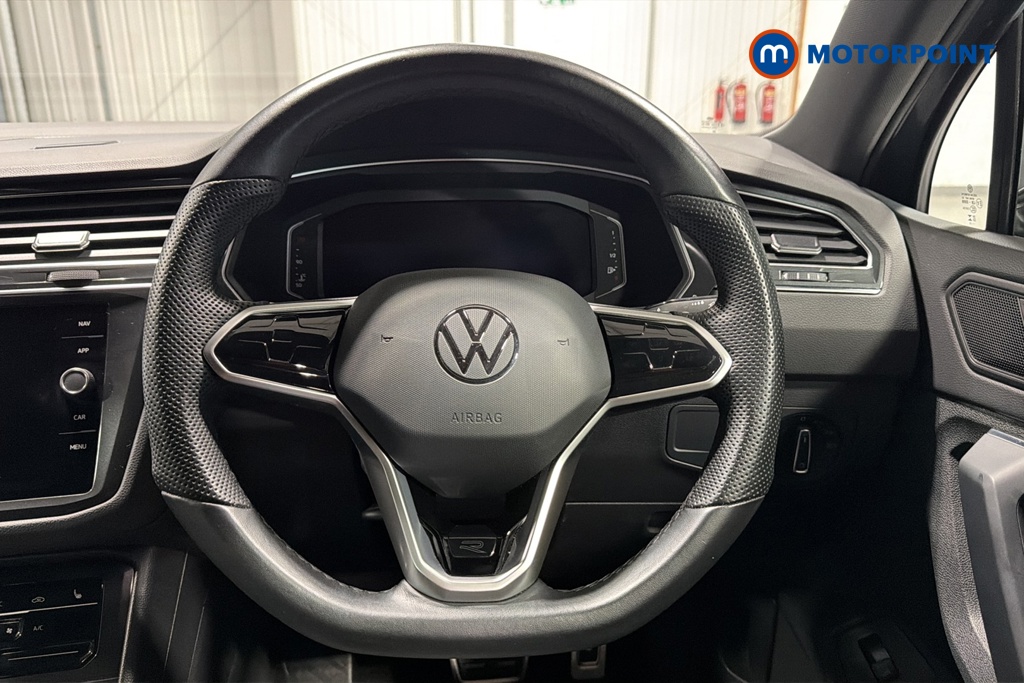 Volkswagen Tiguan R-Line Automatic Petrol SUV - Stock Number (1674339) - 2nd supplementary image