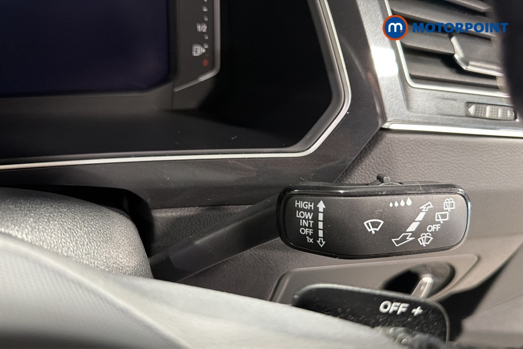 Volkswagen Tiguan R-Line Automatic Petrol SUV - Stock Number (1674339) - 6th supplementary image