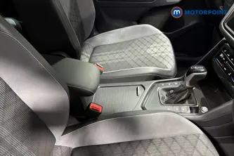 Volkswagen Tiguan R-Line Automatic Petrol SUV - Stock Number (1674339) - 15th supplementary image