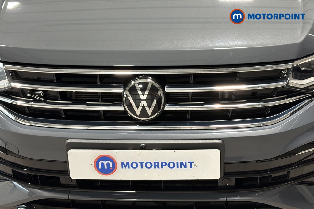 Volkswagen Tiguan R-Line Automatic Petrol SUV - Stock Number (1674339) - 43rd supplementary image
