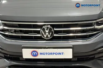 Volkswagen Tiguan R-Line Automatic Petrol SUV - Stock Number (1674339) - 43rd supplementary image
