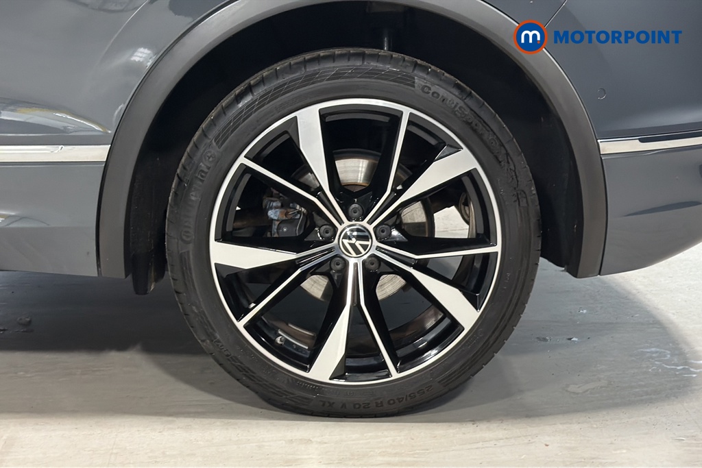 Volkswagen Tiguan R-Line Automatic Petrol SUV - Stock Number (1674339) - 45th supplementary image