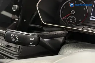 Volkswagen T-Cross SEL Manual Petrol SUV - Stock Number (1674344) - 5th supplementary image