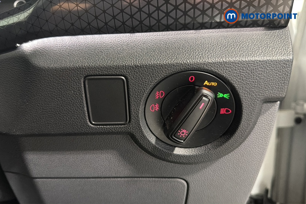 Volkswagen T-Cross SEL Manual Petrol SUV - Stock Number (1674344) - 11th supplementary image