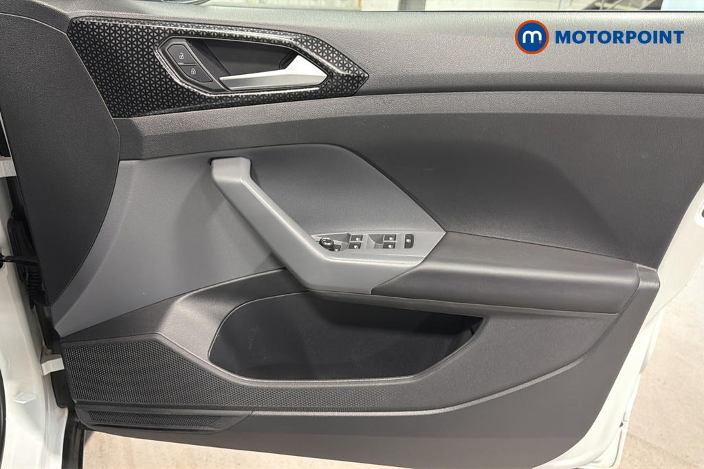Volkswagen T-Cross SEL Manual Petrol SUV - Stock Number (1674344) - 18th supplementary image