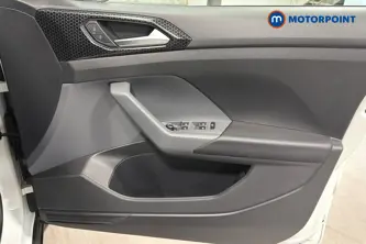 Volkswagen T-Cross SEL Manual Petrol SUV - Stock Number (1674344) - 18th supplementary image